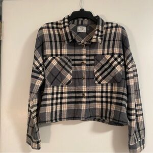 Mila & Tiff Plaid Women’s Cropped Shacket Flannel Shirt Boxy Black/White/Orange